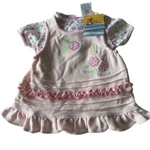 Vintage 2004 NWT Peter Rabbit Baby Girl 0-3 month Pink 2 pc jumper set